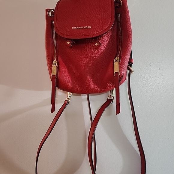 Michael Kors Viv Convertible Backpack - Picture 2 of 14